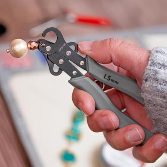 The Beadsmith Original One Step Looper – Create and Trim Consistent 1.5 mm Loops for Jewelry Making, Use With 24-18g Craft Wire (Patented)