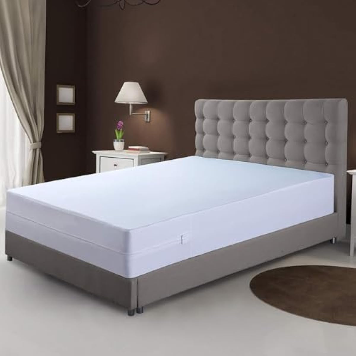 Utopia Bedding Mattress Protector Zippered Queen Size, 100% Waterproof Bed Bug and Dust Mite Proof Mattress Encasement, Absorbent 6 Sided Mattress Cover