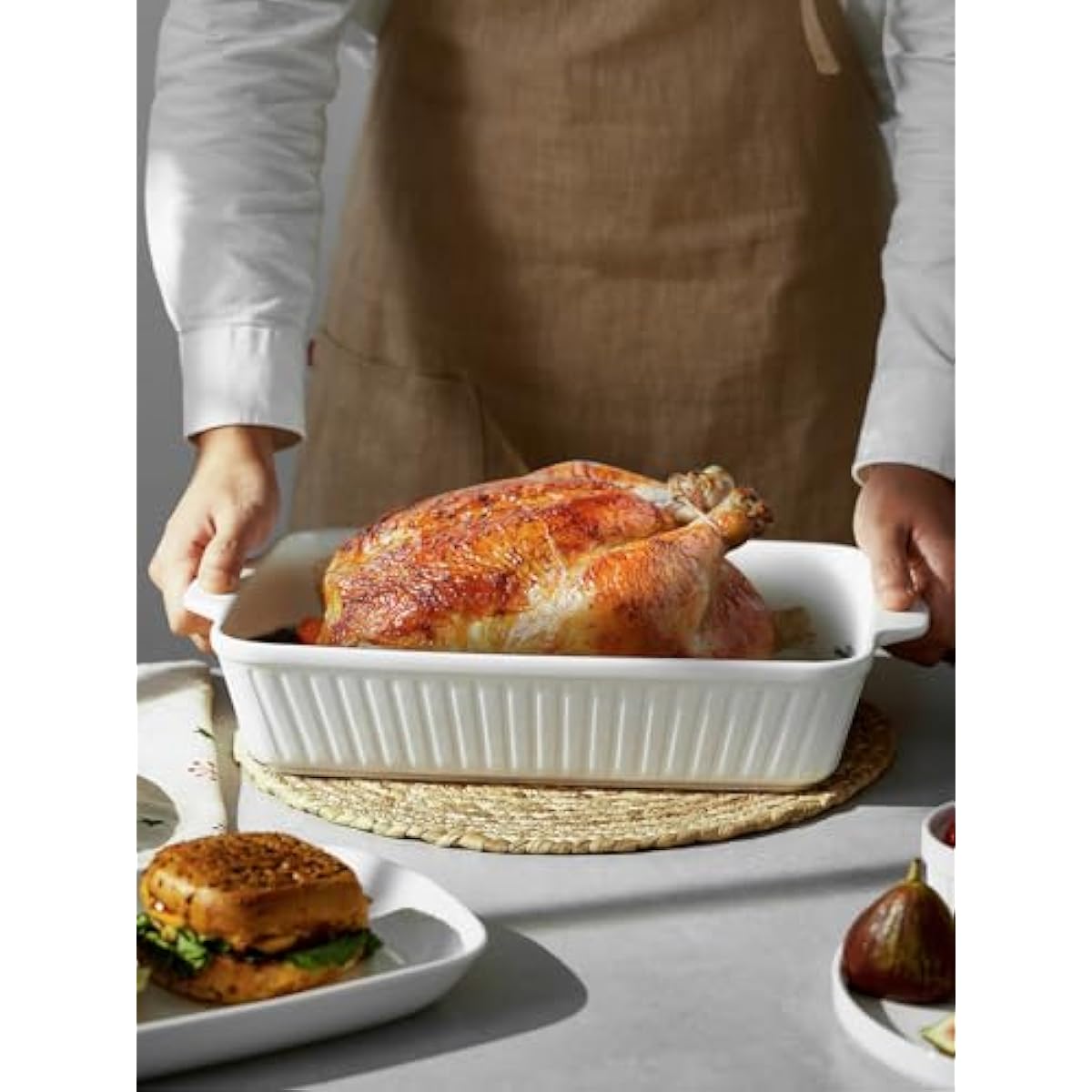 DOWAN Casserole Dish, 9x13 Ceramic Baking Dish, Large Lasagna Pan Deep for Oven, 4.2 Quarts Baking Pan with Handles, Oven Safe and Durable Bakeware for Lasagna, Home Decor, Wedding Gift, Soft White
