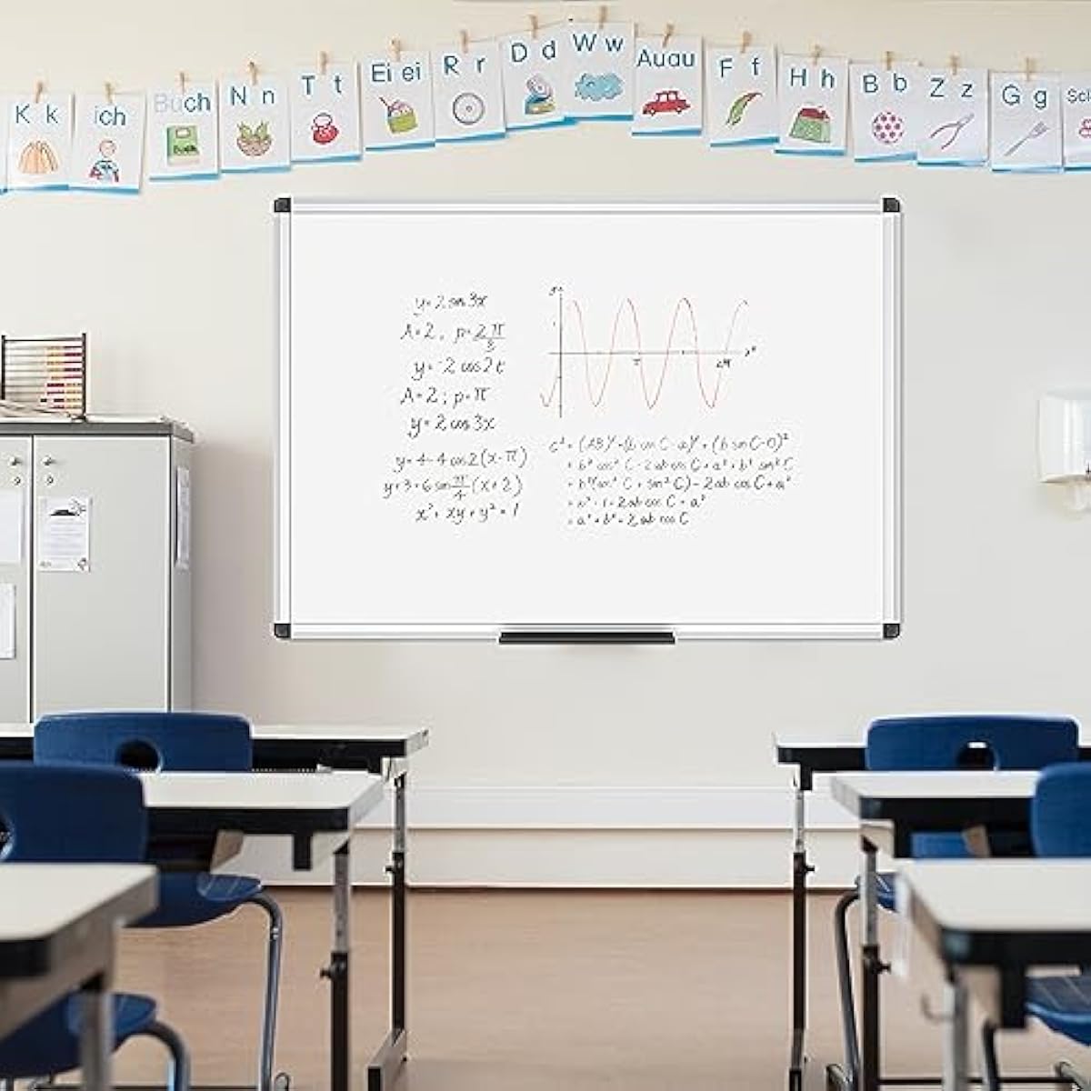 VIZ-PRO Magnetic Dry Erase Board, 36 X 24 Inches, Silver Aluminium Frame