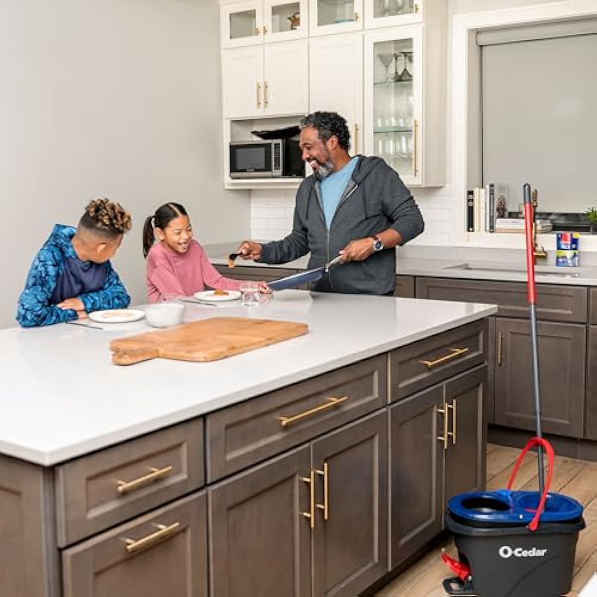 O-Cedar RinseClean Spin Mop & Bucket System | Clean with Water | Removes 99% of Bacteria