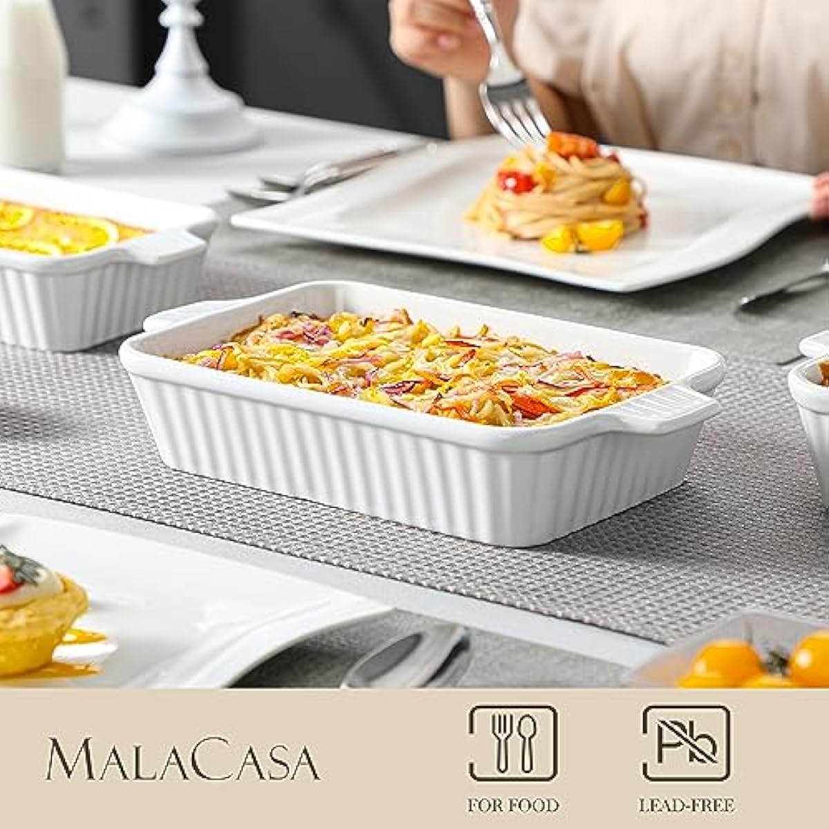 MALACASA Casserole Dishes for Oven, Porcelain Baking Dishes, Ceramic Bakeware Sets of 4, Rectangular Lasagna Pans Deep with Handles for Baking Cake Kitchen, White (9.4"/11.1"/12.2"/14.7"), Series