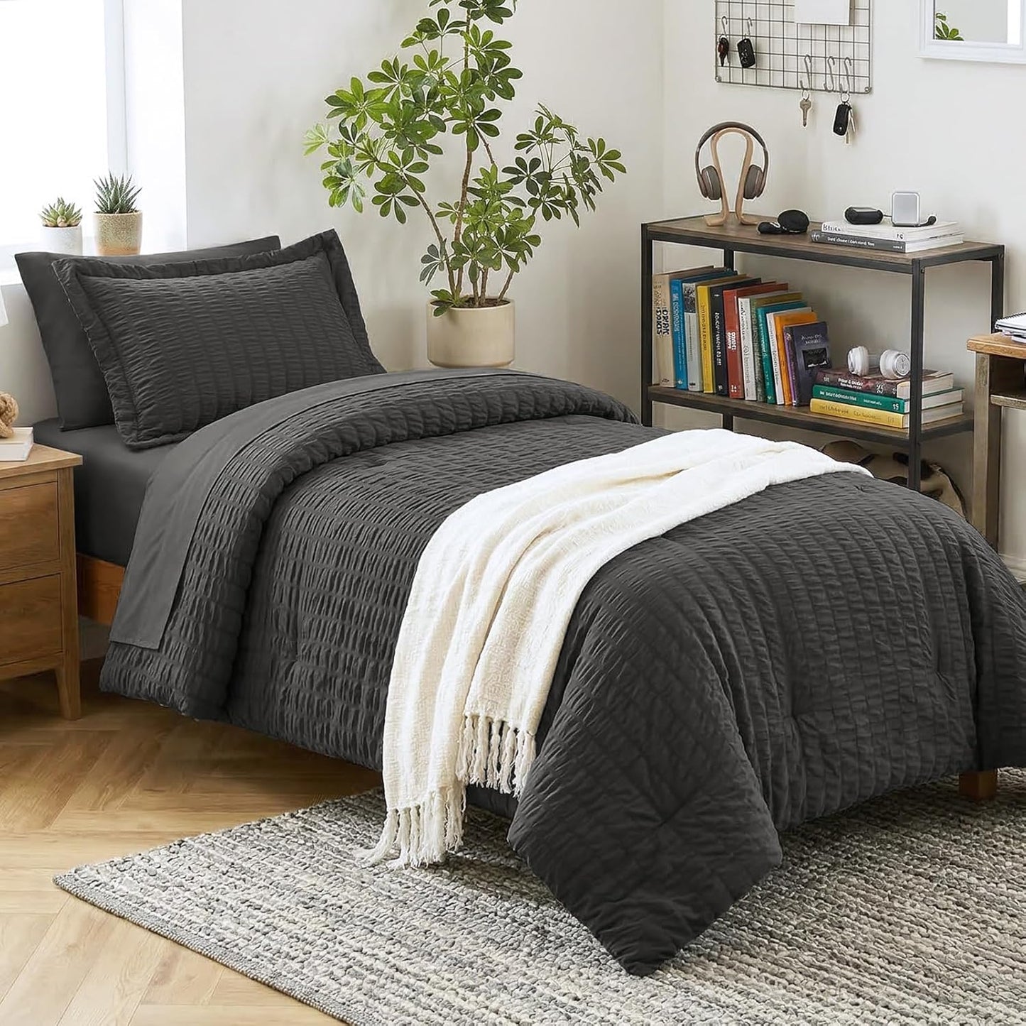 CozyLux Queen Comforter Set White Seersucker 7 Pieces Bed in a Bag Queen Comforter Set with Sheets, Luxury Soft Bedding Set with Down Alternative Comforter, Sheets, Pillowcases & Shams for All Seasons