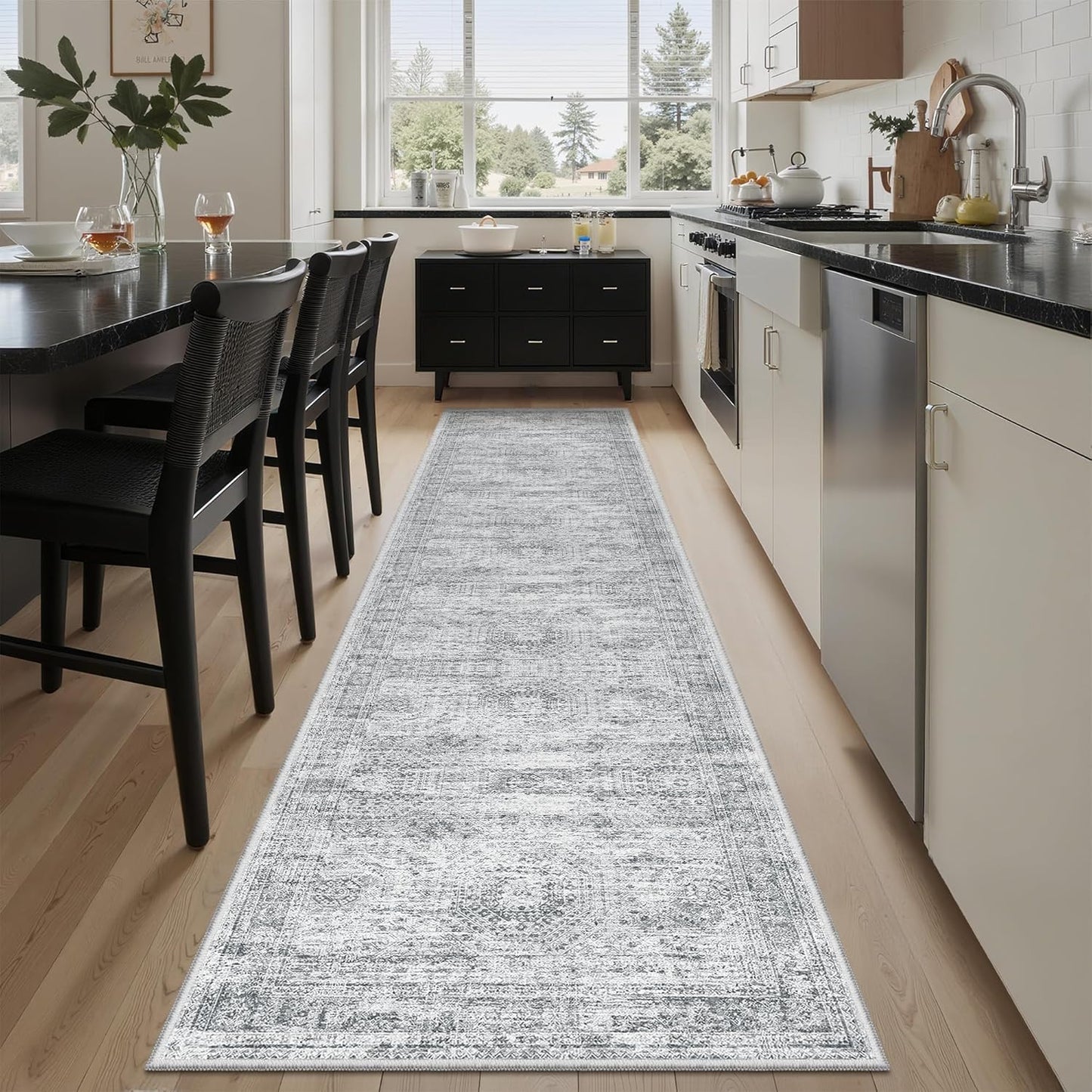 Washable Area Rug 8x10, Large Soft Rugs for Living Room Vintage Beige Carpet 8x10 Area Rugs for Bedroom Dining Room Non-Slip Stain Resistant Under Table Rug