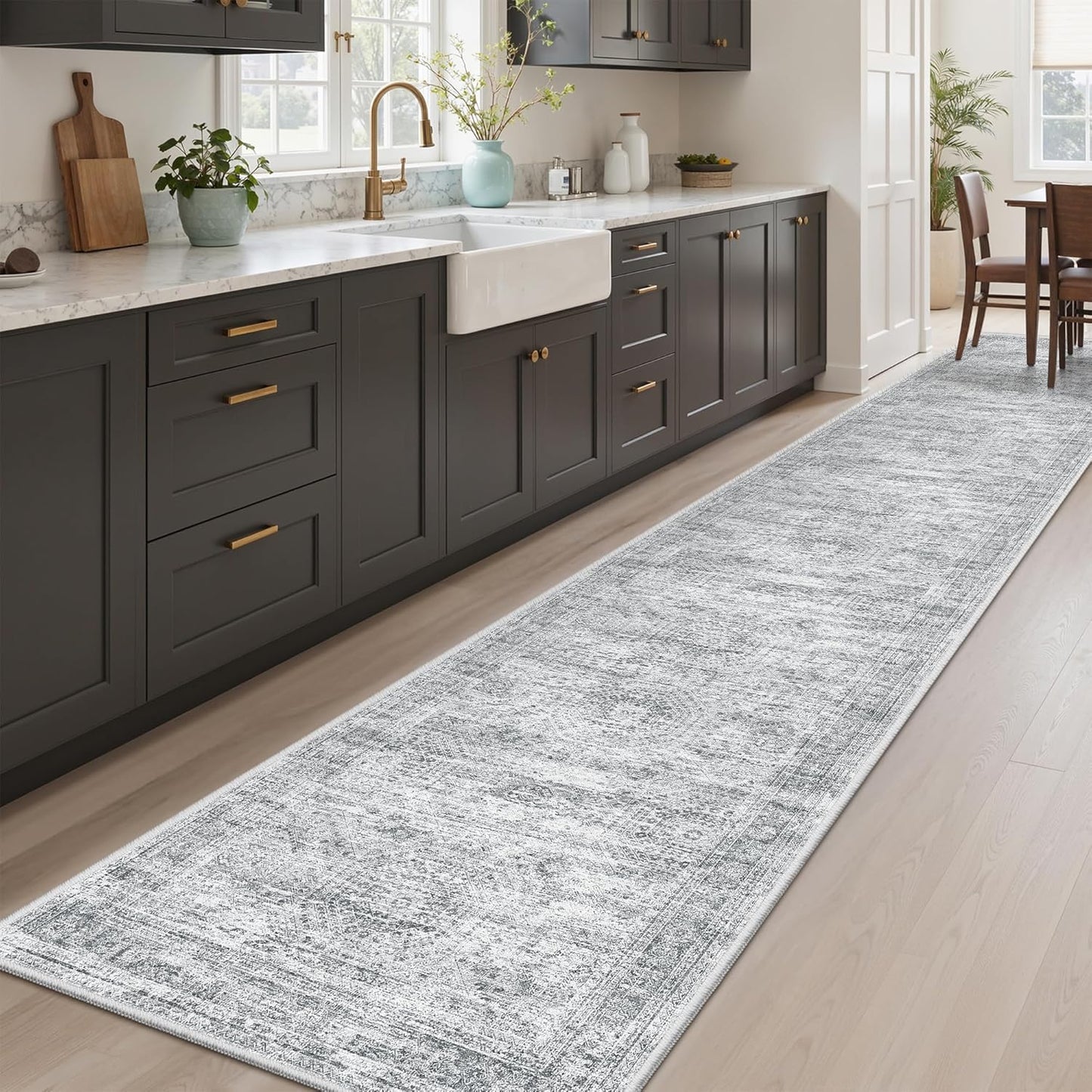 Washable Area Rug 8x10, Large Soft Rugs for Living Room Vintage Beige Carpet 8x10 Area Rugs for Bedroom Dining Room Non-Slip Stain Resistant Under Table Rug