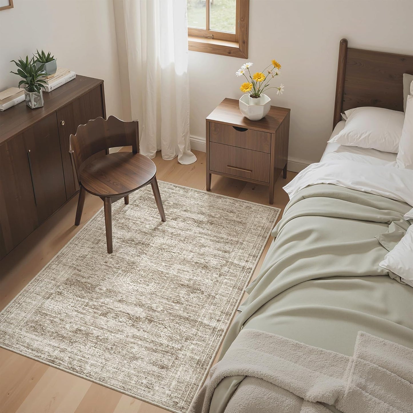 Washable Area Rug 8x10, Large Soft Rugs for Living Room Vintage Beige Carpet 8x10 Area Rugs for Bedroom Dining Room Non-Slip Stain Resistant Under Table Rug